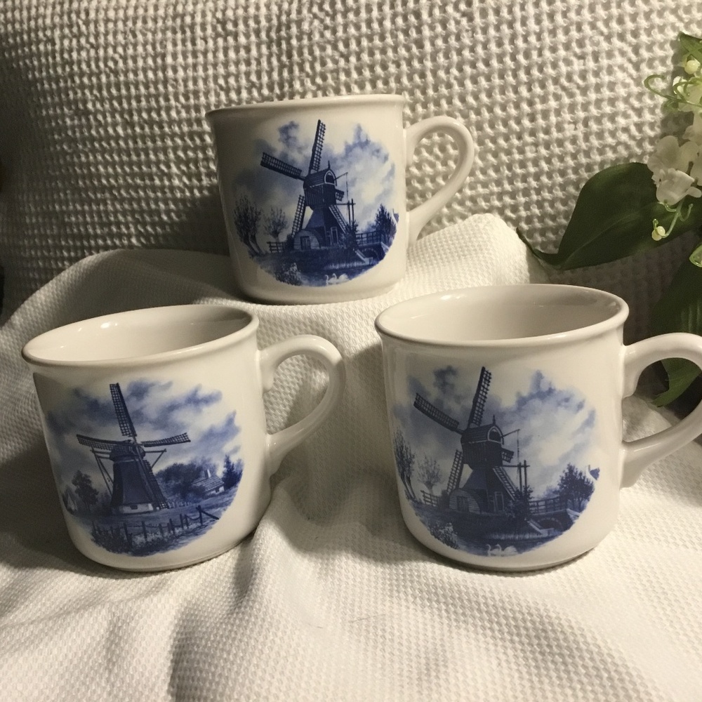 🇳🇱Delft Blauw Set of 3~Mugs\Cups~Hand Painted Windmill & Swans~Vintage